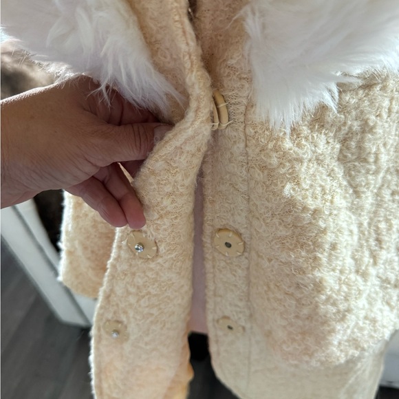 Gorgeous vintage inspired coat. - Picture 3 of 5